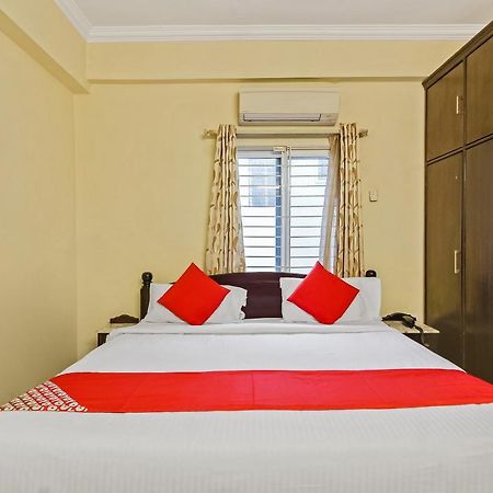Flagship Sri Nirvana Inn Near Shilparamam Kondapur  Dış mekan fotoğraf